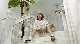 young student girl shows up for nude photoshoot 😊