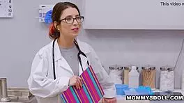 i pleasured sexy lesbian milfs with tight pussy tribbing