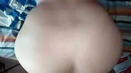 Follando a mi hermanastra culona y tetona