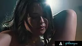 I Have Passionate Sex With Pretty Scarlett Alexis On The Piano