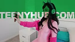 Jade Valentine in Cosplay Gets Ass Play from Damon Dice