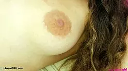 Sophisticated stunner shows her sexy body