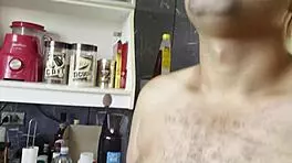 young 18+ flashing anal in homemade fitness video