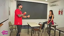 when i get home late, i meet a teacher with a huge cock in the classroom 😏