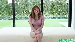 Adventurous newbie Wynn Ryder starts her career.