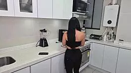 Alejandra Palacios seduces the plumber and rides his cock