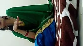 टीने लड़की को लंड चूसना पसंद है, न कि गैंड मारना