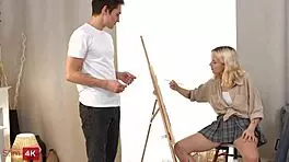 blonde skips panties for intriguing drawing class encounter