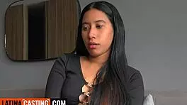 Amateur 18-year-old Colombian hottie delivers deepthroat blowjob to big white cock producer in POV modeling casting