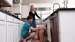 I Feel The Rush As Stuck Girls Get Used By Harley And Rion