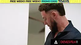 Anna claire clouds, why seduce my monster cock in the bathroom?