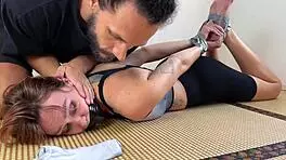 horny girlfriend wanted to be tied up