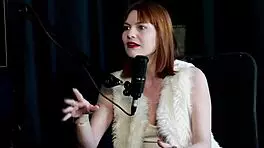 Sexologist DISCUSSES tantric sex differences and FINGER technique - Reh Queen Sheer Red