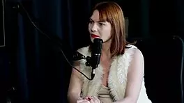 Sexologist DISCUSSES tantric sex differences and FINGER technique - Reh Queen Sheer Red