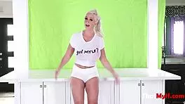 How does blonde milf alura jensen milk money with riding and blowjob?