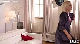 teen gets hardcore blowjob and glamour sex on payday fuckday