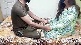 Chachu choda gand mai desi lun hindi