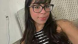Latina Nerd Student Leaks Sex