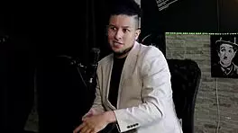 Blonde Beautiful Glamour Bisexual Talks Dirty Fetish Toys Orgasm Squirting Difference