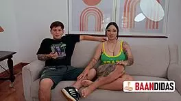 mi hemanastra tetona es infiel, she cheats with big cocks all the time