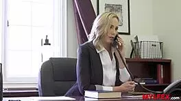 Protective Stepmom Faces Spoiled Bully