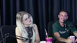 i compilados da val mineirinha no bora cast com bruna carlos watch on sheer red