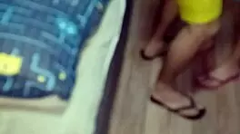 First blowjob for boyfriend ends with cum on tits 💦