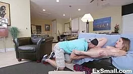 mia scarlett fucks the delivery guy