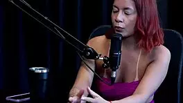 Ruiva Safada Shows Ass After Husband Suggests Liberal Entry, Loves Big Thick Cock! 🔥