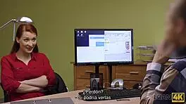 Loan4k Isabella Le Da A Su Vagina Afeitada Por Follar Para Obtener Un Gran Préstamo