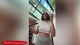 Big tits stylist turns haircut into dildo ride