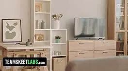 hot teens attract each other 😘