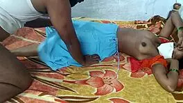 देसिहॉटकपल - अपडेट - इंडियन विलेज कपल होममेड फुटजॉब चूत चाटाई और चोदाई