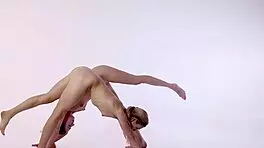 Svetik And Rita Stretch Pussies Acrobatically!