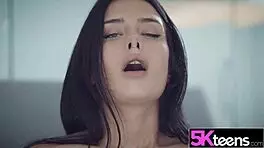 in this high definition scene, hot all natural teen maria wars delivers a hardcore blowjob