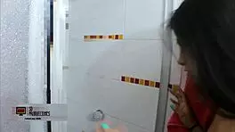 Hermanastro Qué Estás Haciendo Sexy Hermanastra Follada en la Ducha.