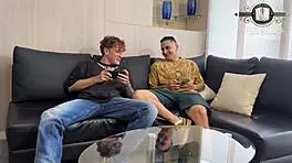 एस्कॉर्ट मज़ा