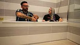 livie chats from the bath in frankie jax interview