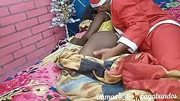 jovem africana tem um sonho erotico com o papai noel