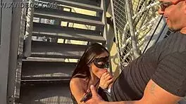 marido faz esposa de corna no trabalho com novinha