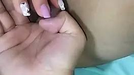 Nalgona En Lenceria Me Da Unos Sentones Deliciosos-Clip