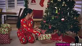 Stepdad Gets Special Christmas Gift From Brunette