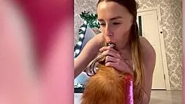 webcam girl vikusik22a blows and fists ass