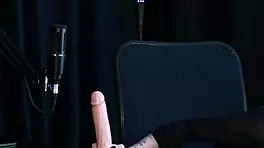 i compiled carol rhcp and bia hot in preliminares podcast watchin on sheer red