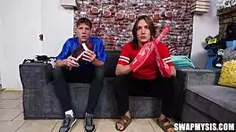 Social media showdown: Aria and Katie's wild night with their stepbros 😏