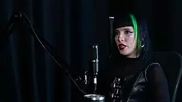 Blonde teen loses virginity in mother's bed after leaked video