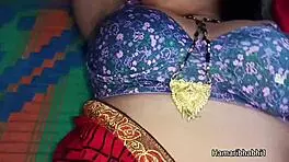 इंडियन देसी आकर्षक यंग 18+ लेडी