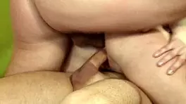 18 टीने मॉर्गन मून एमएफएम थ्रीसम में डबल पेनेट्रेशन में लंड से भरी हुई