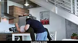 girl making guy eat her pussy in living room taboo fantasy