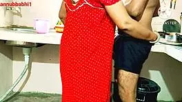 Indian desi malkin fucked by naukar doggy style